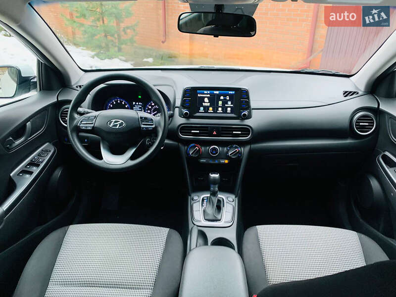 Внедорожник / Кроссовер Hyundai Kona 2018 в Львове