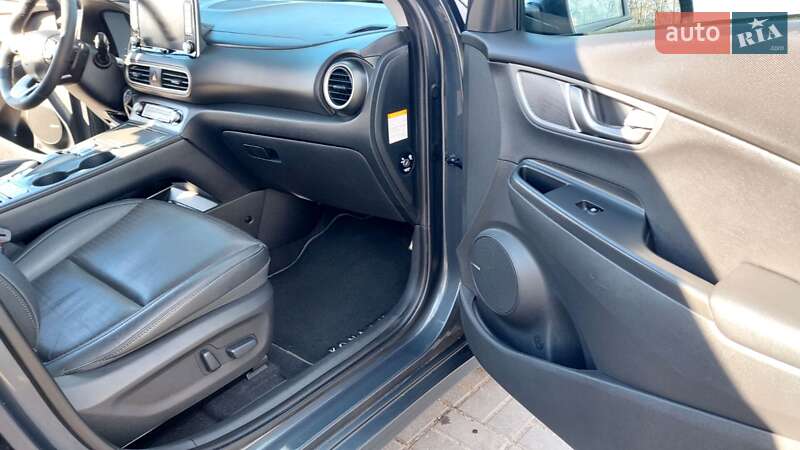 Внедорожник / Кроссовер Hyundai Kona 2019 в Днепре