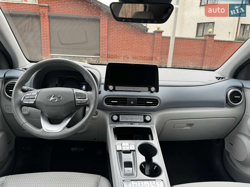 Внедорожник / Кроссовер Hyundai Kona 2020 в Львове