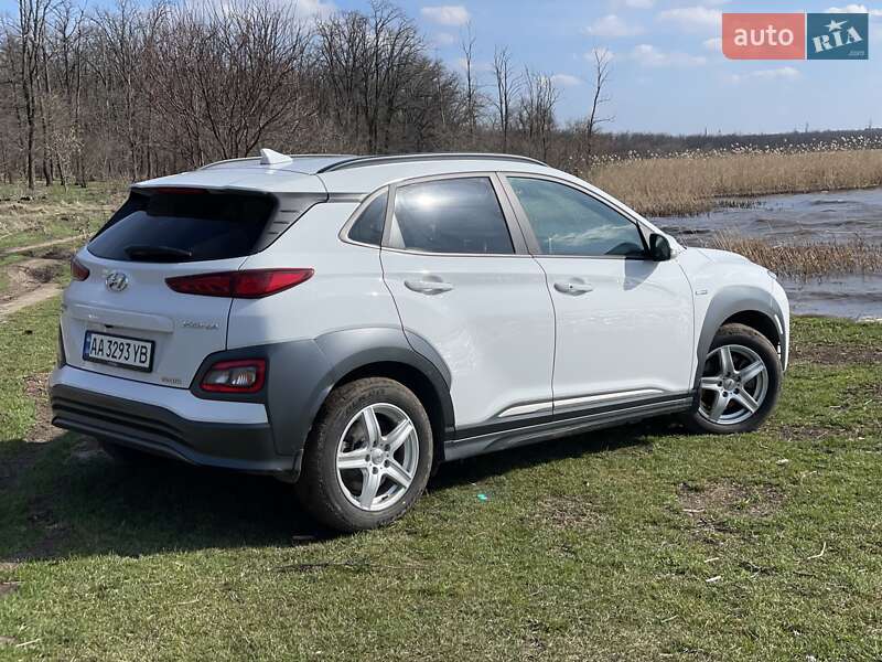 Позашляховик / Кросовер Hyundai Kona 2019 в Кривому Розі