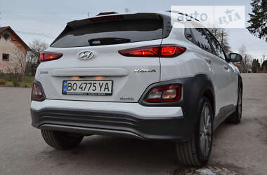 Позашляховик / Кросовер Hyundai Kona 2020 в Тернополі