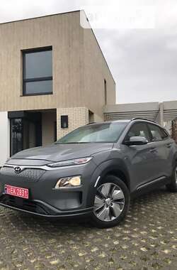 Внедорожник / Кроссовер Hyundai Kona 2020 в Луцке