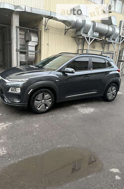 Внедорожник / Кроссовер Hyundai Kona 2020 в Каменском