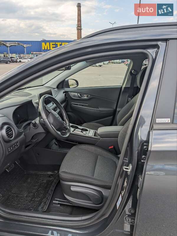 Внедорожник / Кроссовер Hyundai Kona 2020 в Львове