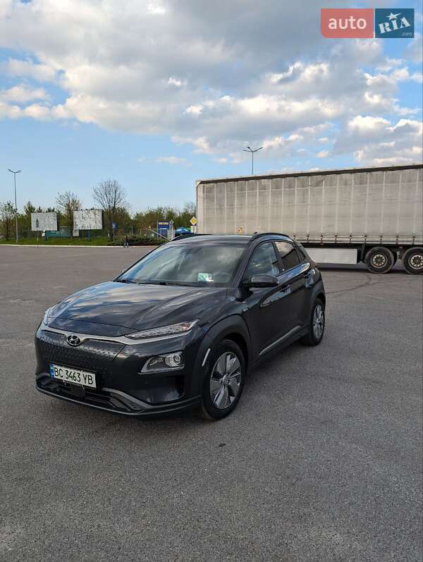 Внедорожник / Кроссовер Hyundai Kona 2020 в Львове