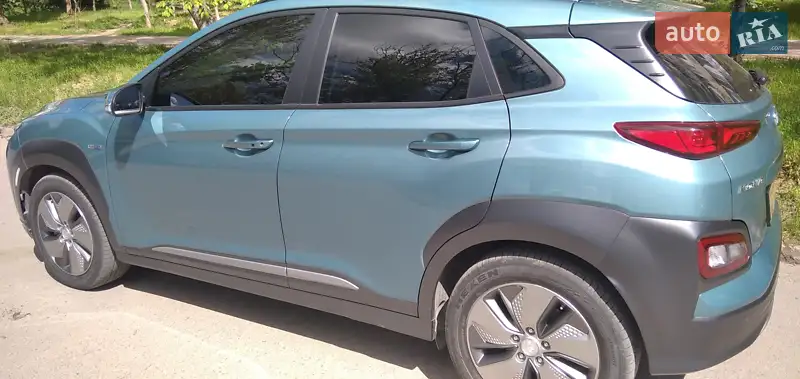 Hyundai Kona