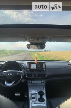 Внедорожник / Кроссовер Hyundai Kona 2019 в Днепре
