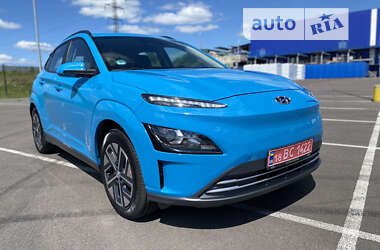 Позашляховик / Кросовер Hyundai Kona 2022 в Рівному