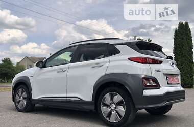 Позашляховик / Кросовер Hyundai Kona 2018 в Дубні