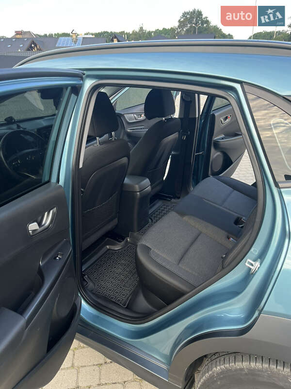 Позашляховик / Кросовер Hyundai Kona 2020 в Львові