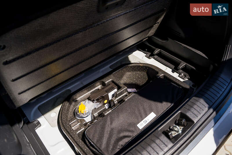 Внедорожник / Кроссовер Hyundai Kona 2018 в Нововолынске