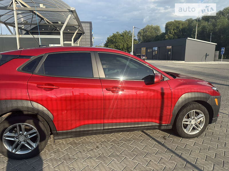 Внедорожник / Кроссовер Hyundai Kona 2019 в Звягеле