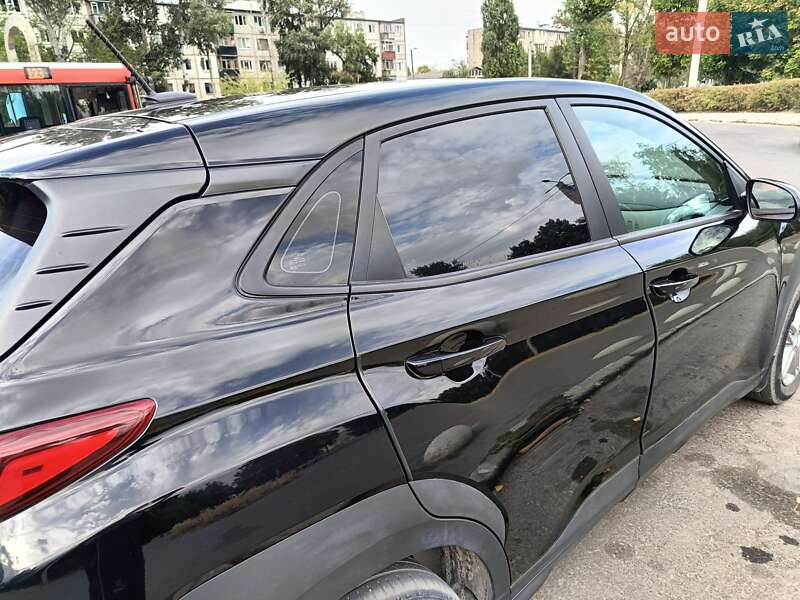 Внедорожник / Кроссовер Hyundai Kona 2018 в Харькове