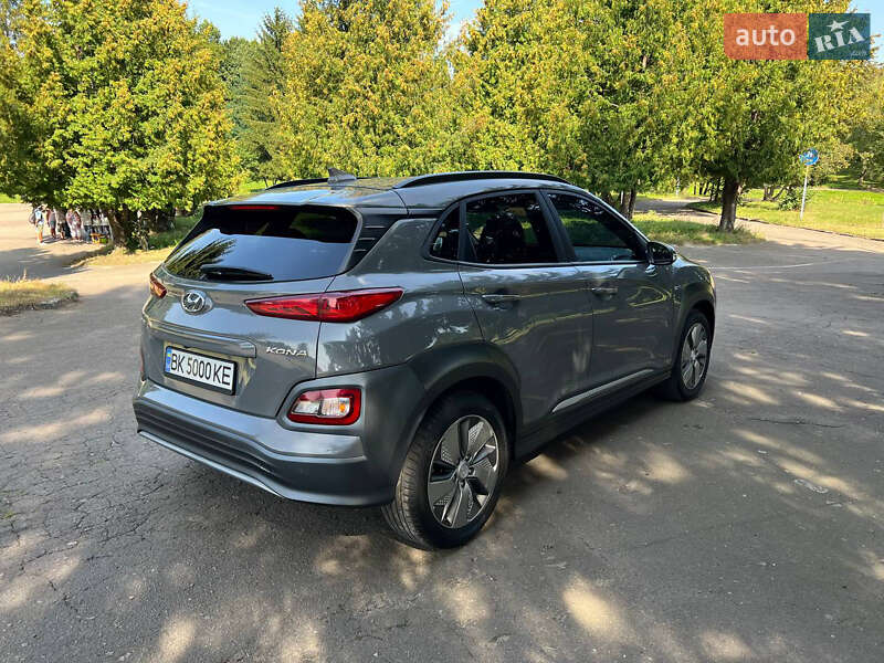 Позашляховик / Кросовер Hyundai Kona 2019 в Рівному