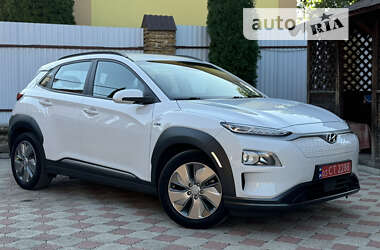 Внедорожник / Кроссовер Hyundai Kona 2020 в Ровно