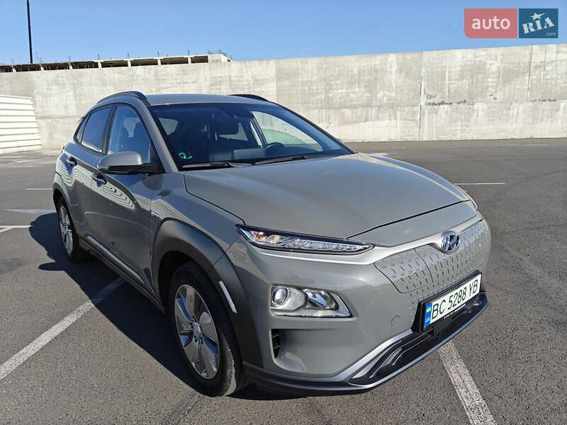 Внедорожник / Кроссовер Hyundai Kona 2020 в Львове