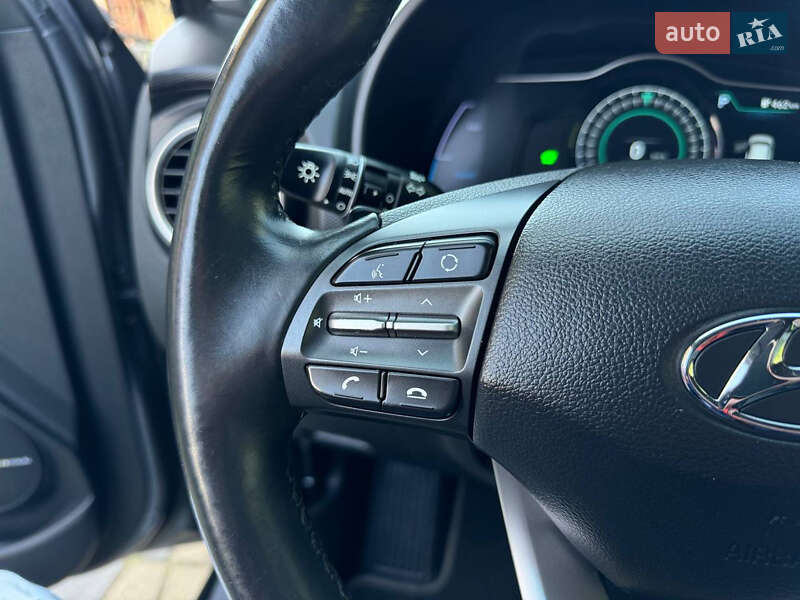 Позашляховик / Кросовер Hyundai Kona 2019 в Чернівцях