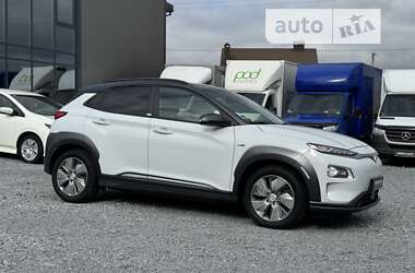 Внедорожник / Кроссовер Hyundai Kona 2020 в Ровно