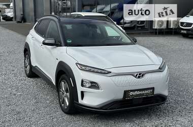 Внедорожник / Кроссовер Hyundai Kona 2020 в Ровно