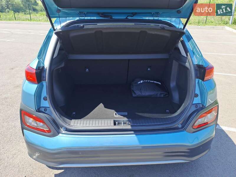 Внедорожник / Кроссовер Hyundai Kona 2020 в Ровно