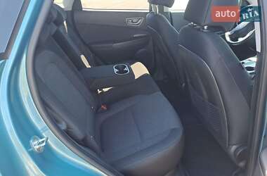 Внедорожник / Кроссовер Hyundai Kona 2020 в Ровно