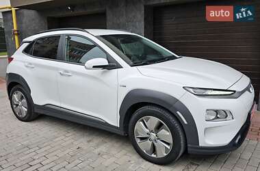 Позашляховик / Кросовер Hyundai Kona 2020 в Тернополі