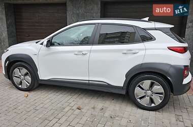 Позашляховик / Кросовер Hyundai Kona 2020 в Тернополі