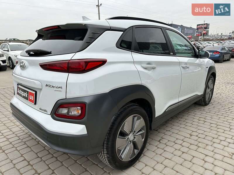 Позашляховик / Кросовер Hyundai Kona 2020 в Львові