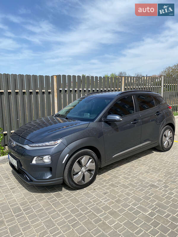 Внедорожник / Кроссовер Hyundai Kona 2019 в Одессе