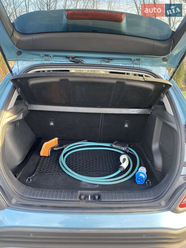 Внедорожник / Кроссовер Hyundai Kona 2018 в Тернополе