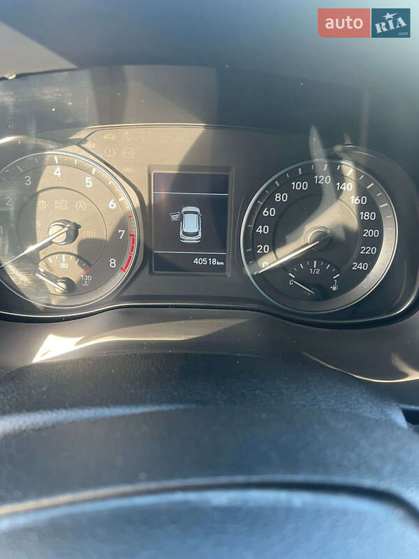 Позашляховик / Кросовер Hyundai Kona 2018 в Львові