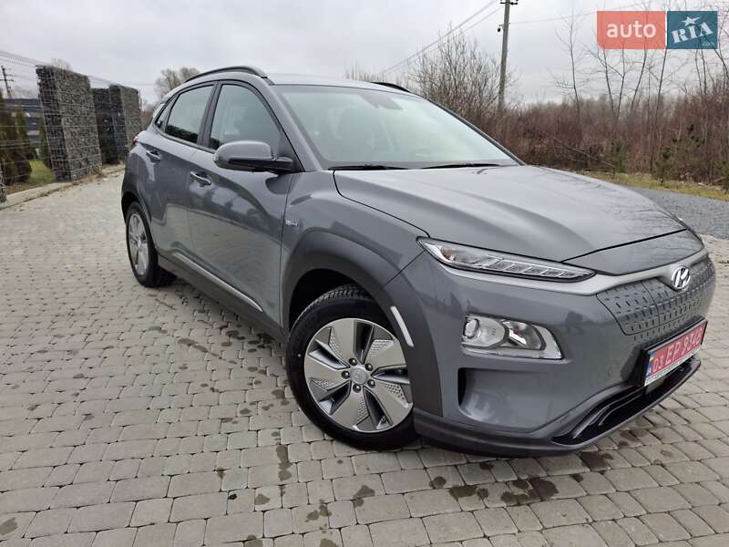 Внедорожник / Кроссовер Hyundai Kona 2020 в Львове