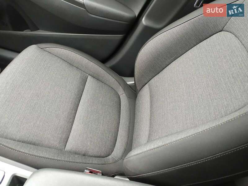 Внедорожник / Кроссовер Hyundai Kona 2021 в Лубнах