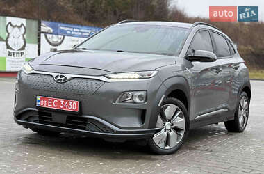 Внедорожник / Кроссовер Hyundai Kona 2019 в Тернополе