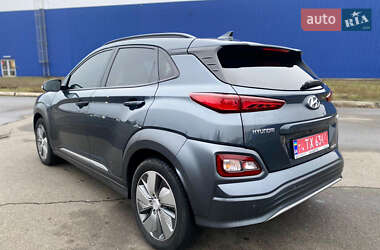 Внедорожник / Кроссовер Hyundai Kona 2019 в Кривом Роге