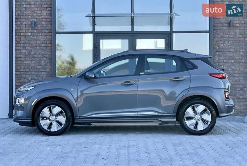 Внедорожник / Кроссовер Hyundai Kona 2020 в Тернополе