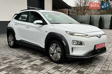 Позашляховик / Кросовер Hyundai Kona 2020 в Радивиліві