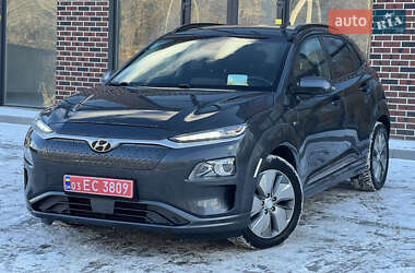 Внедорожник / Кроссовер Hyundai Kona 2019 в Тернополе