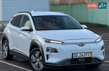 Внедорожник / Кроссовер Hyundai Kona 2019 в Дубно