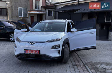 Внедорожник / Кроссовер Hyundai Kona 2020 в Тернополе