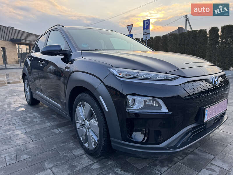 Внедорожник / Кроссовер Hyundai Kona 2020 в Луцке