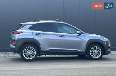 Внедорожник / Кроссовер Hyundai Kona 2021 в 