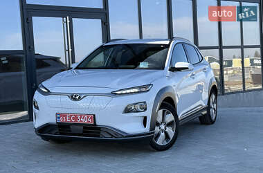 Внедорожник / Кроссовер Hyundai Kona 2019 в Тернополе