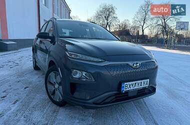 Внедорожник / Кроссовер Hyundai Kona 2019 в Староконстантинове