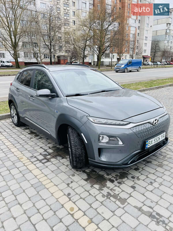 Внедорожник / Кроссовер Hyundai Kona 2019 в Хмельницком