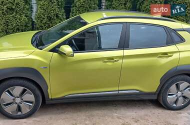 Внедорожник / Кроссовер Hyundai Kona 2019 в 