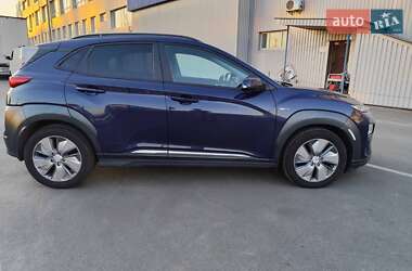 Позашляховик / Кросовер Hyundai Kona 2020 в 