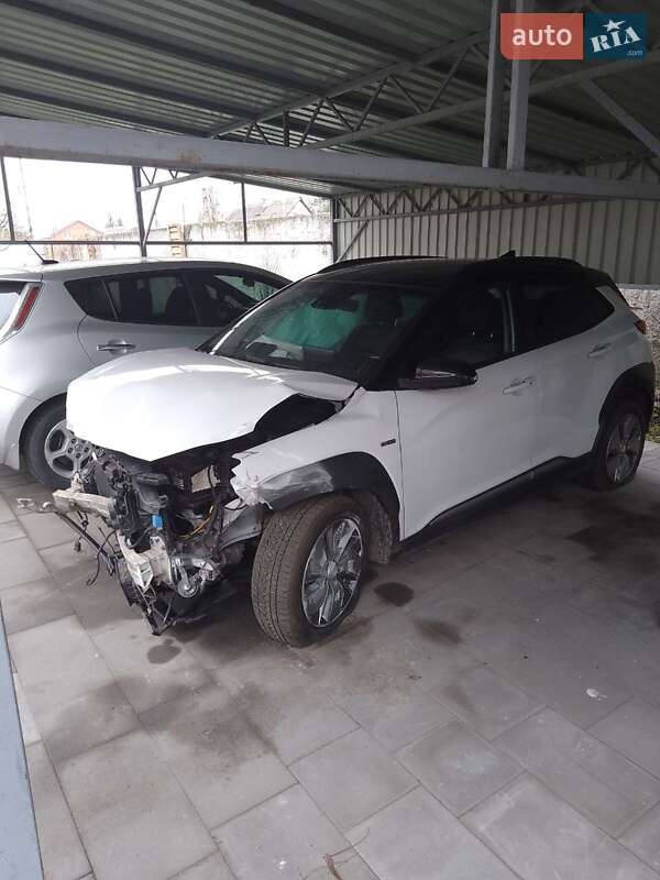 Позашляховик / Кросовер Hyundai Kona 2020 в Дніпрі