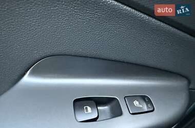 Внедорожник / Кроссовер Hyundai Kona 2020 в 