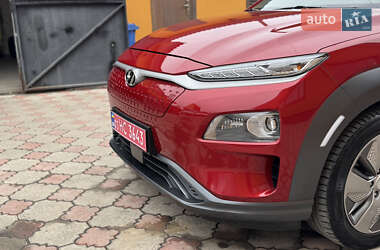 Позашляховик / Кросовер Hyundai Kona 2019 в 